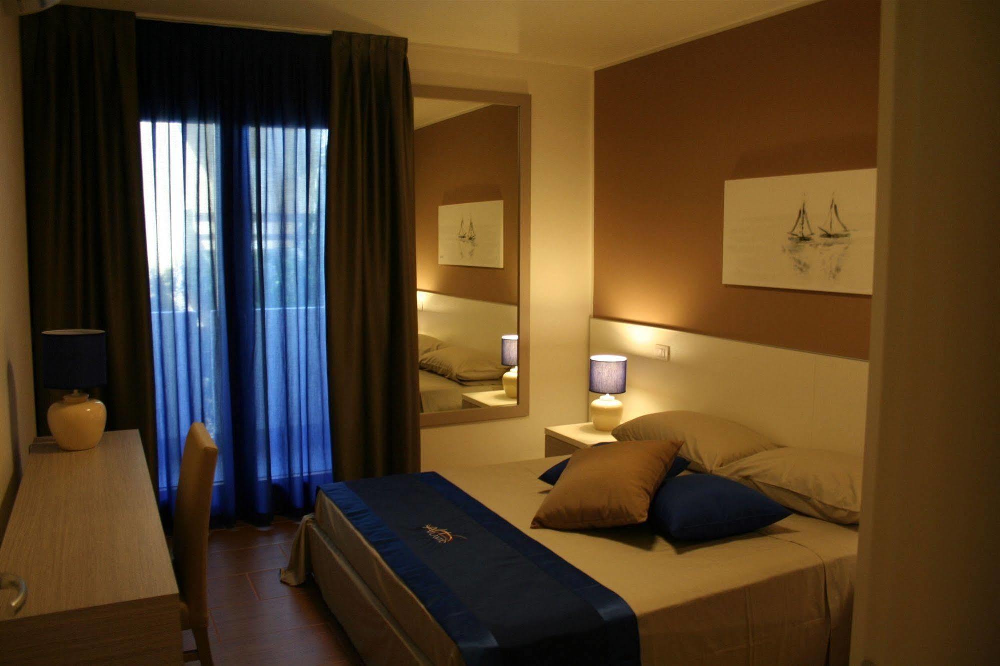 Apart Hotel Atlantic Grado Ngoại thất bức ảnh